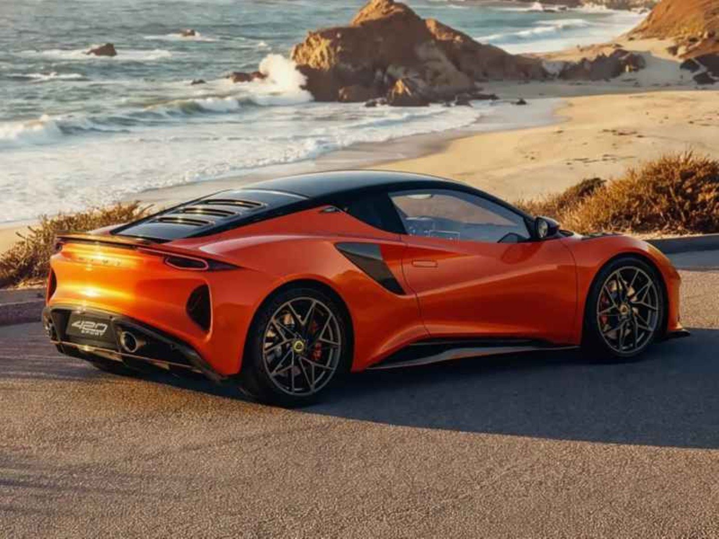 Lotus Emira 420 Sport (2)