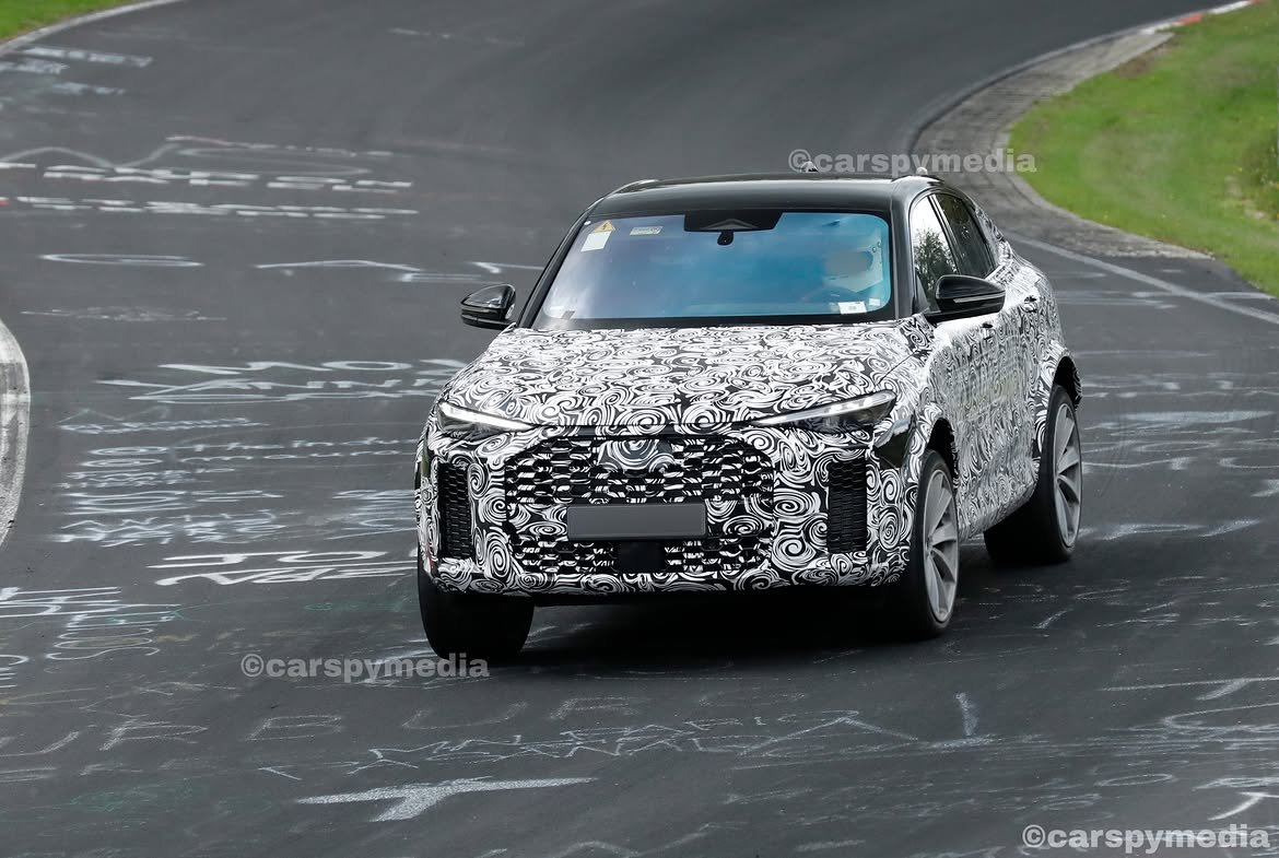 New Audi RS Q5 Sportback spy shot (4)
