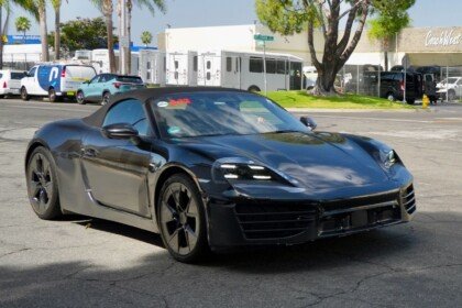 Porsche 718 Boxster EV-spy-shots-USA-1
