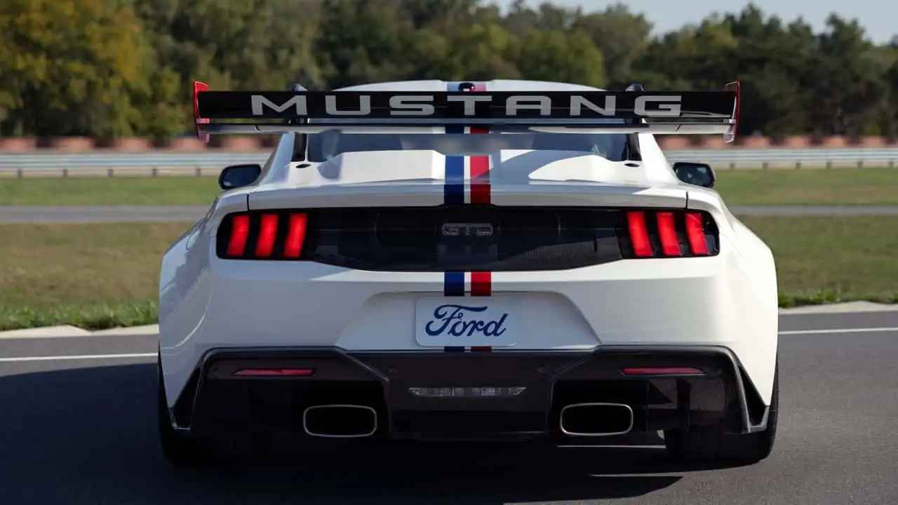 ford-mustang-gtd-spirit-of-america (2)