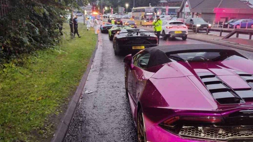 lamborghini seized by uk police (2)