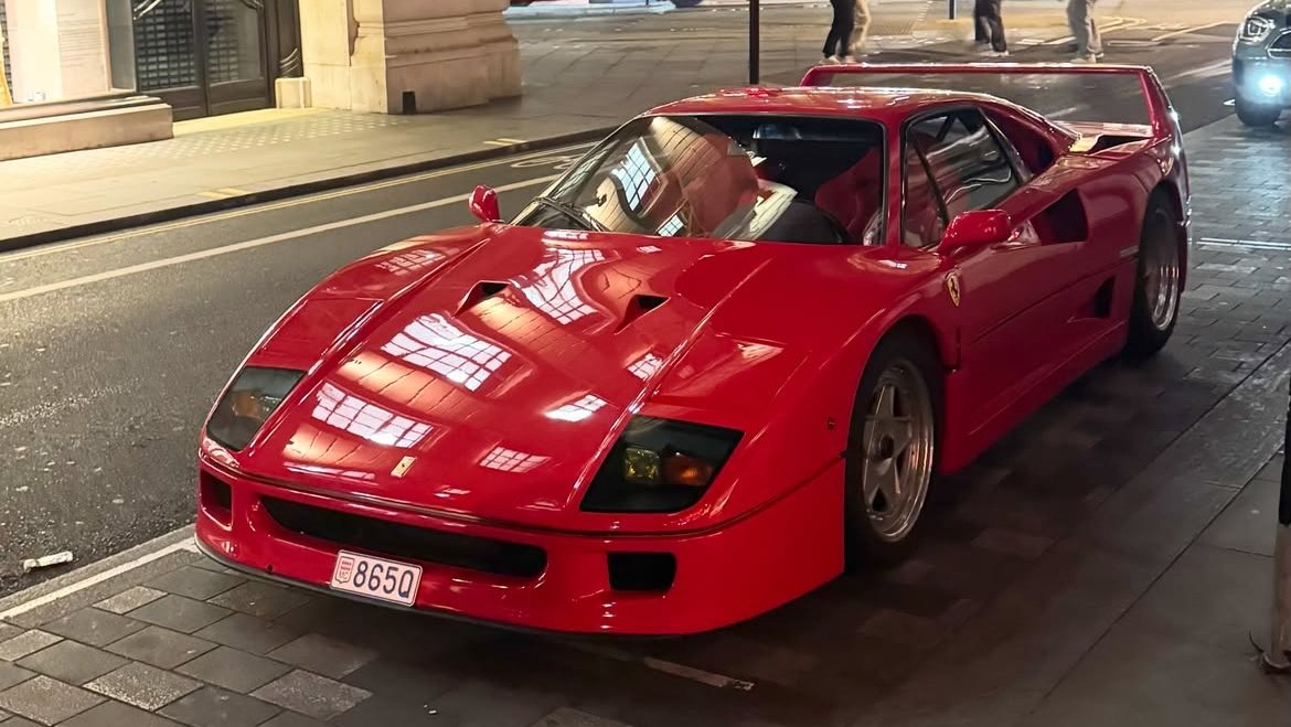 lando norris-ferrari f40 (3)
