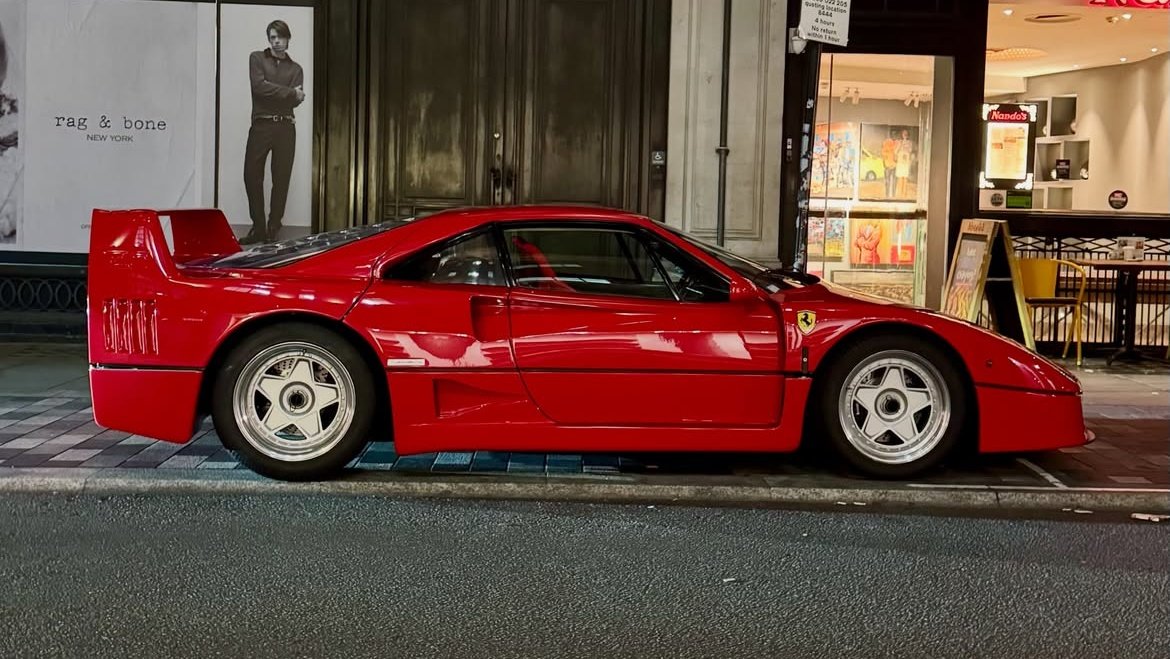 lando norris-ferrari f40 (3)
