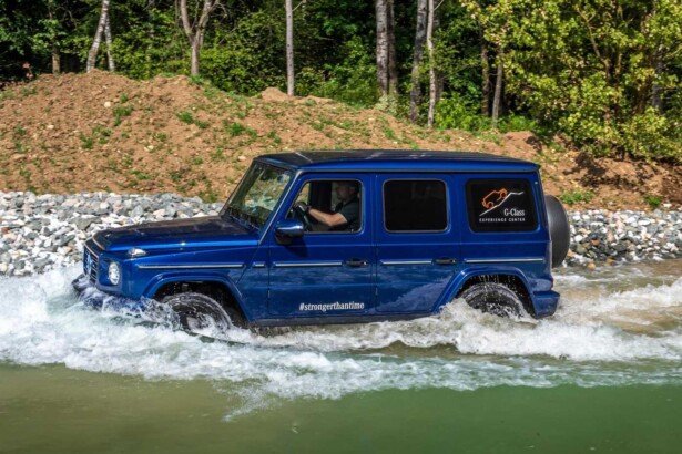mercedes g class water wading (2)