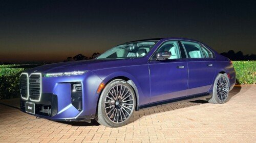 2027 BMW M760 xDrive (2) (Large)