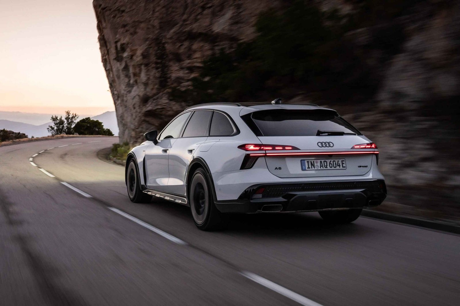 2027-audi-a6-allroad-quattro-6