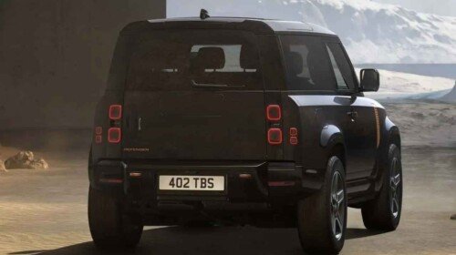 land-rover-defender-alasia-pack