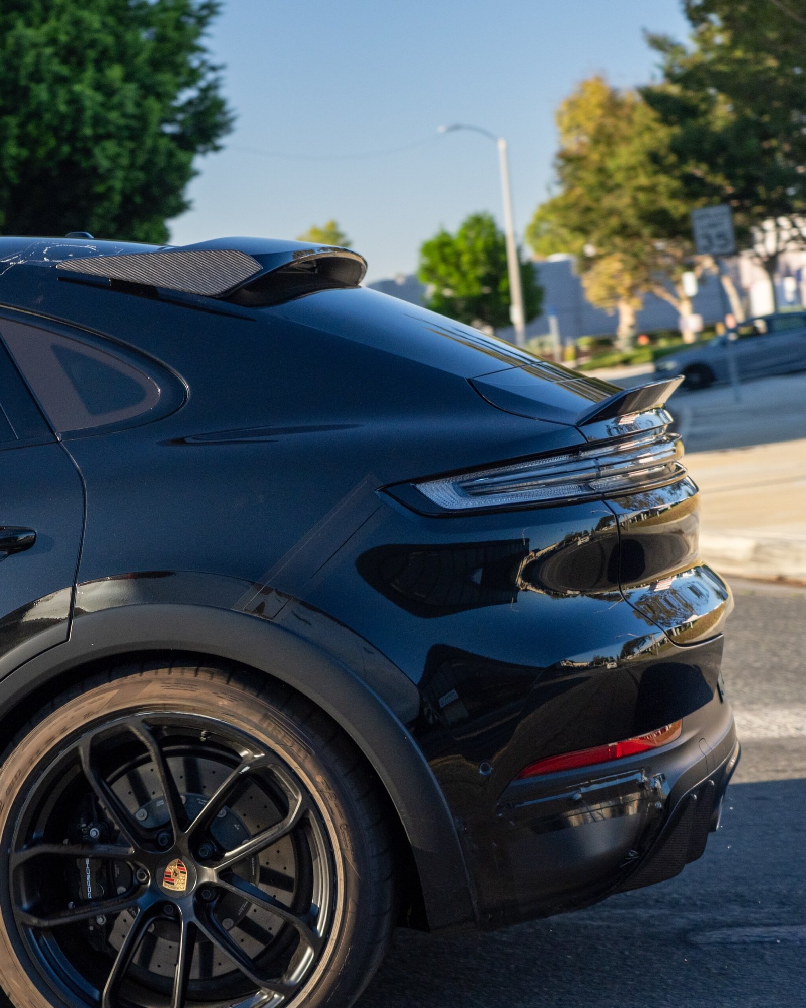 2028 Porsche Cayenne GT Facelift Weissach Package spy shots (1)