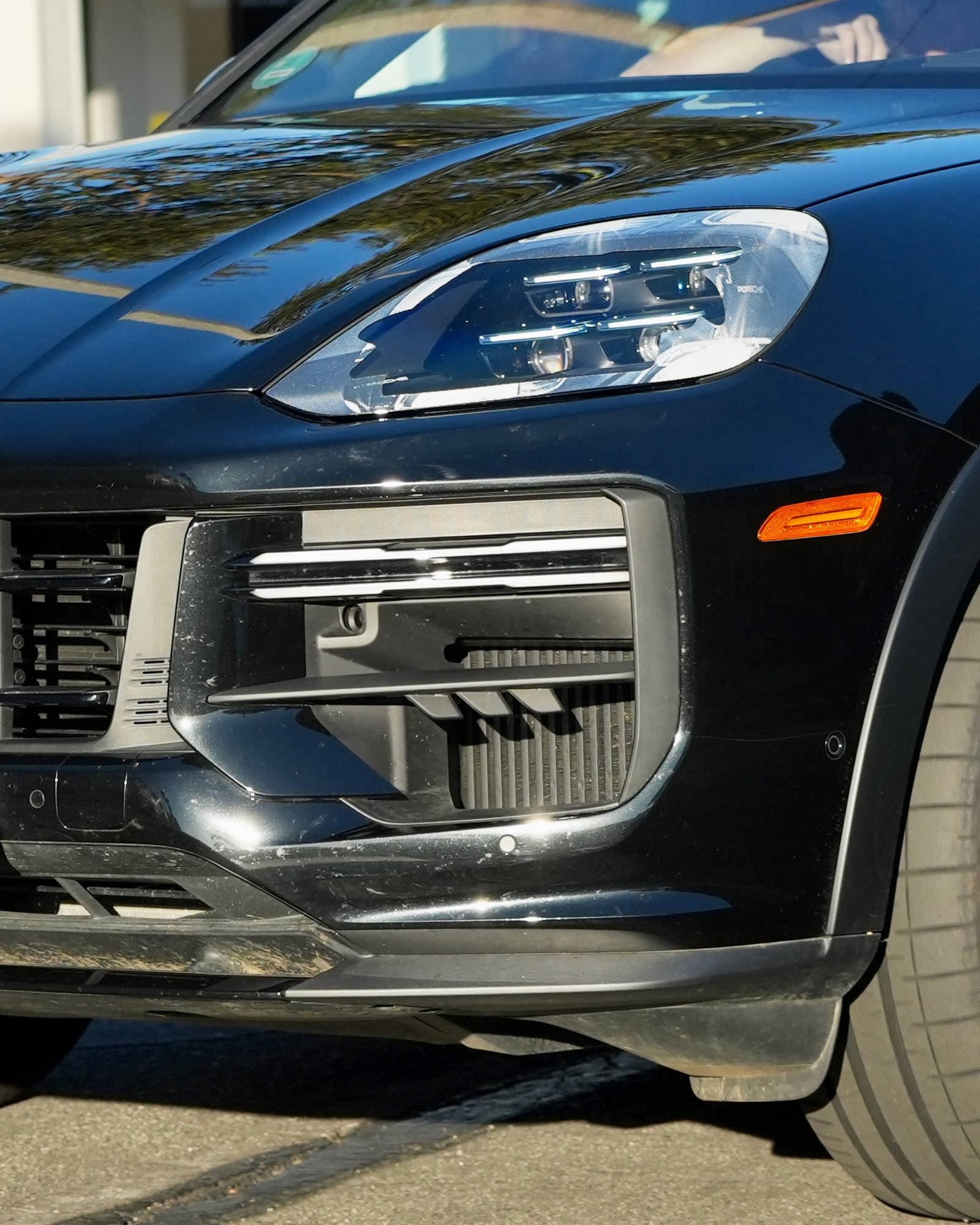 2028 Porsche Cayenne GT Facelift Weissach Package spy shots (1)