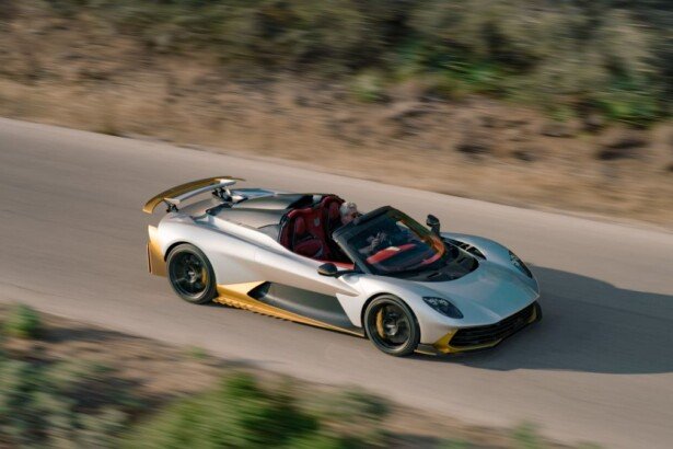 Aston Martin Valhalla Spider_5