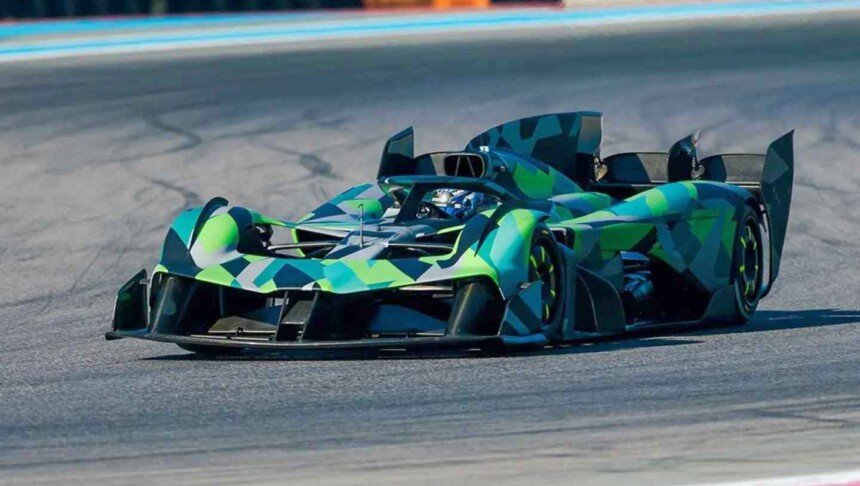 Aston Martin-single-seater track car (2)
