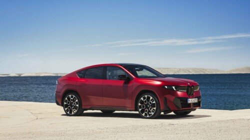 BMW iX4 (2)