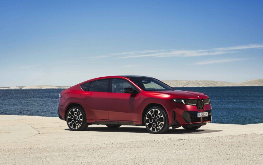 BMW iX4 (2)