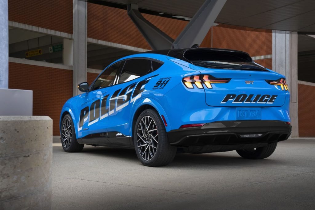 Ford-Mustang-Mach-E-GT-Pilot-Police-Vehicle-1