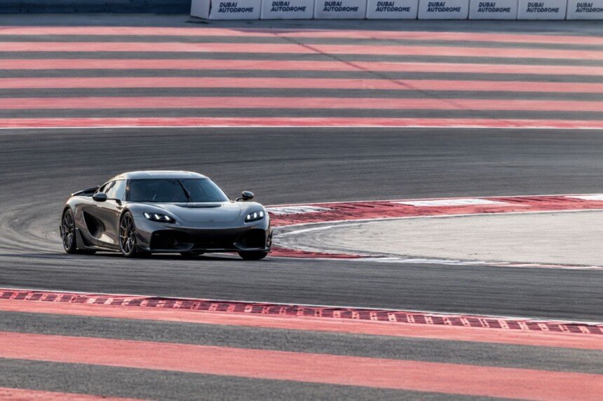 Koenigsegg Gemera-Dubai Autodrome-2