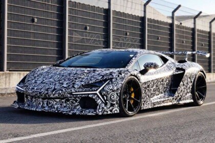 Lamborghini Revuelto SVJ spy shots-2