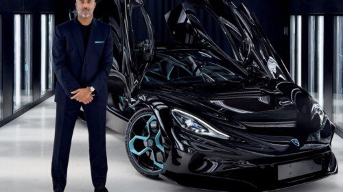 Rimac Nevera R delivery-1