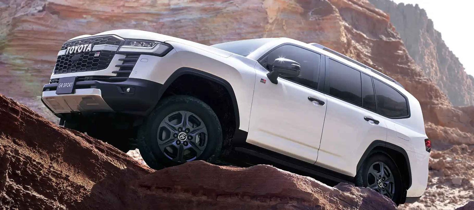 Toyota Land Cruiser 300