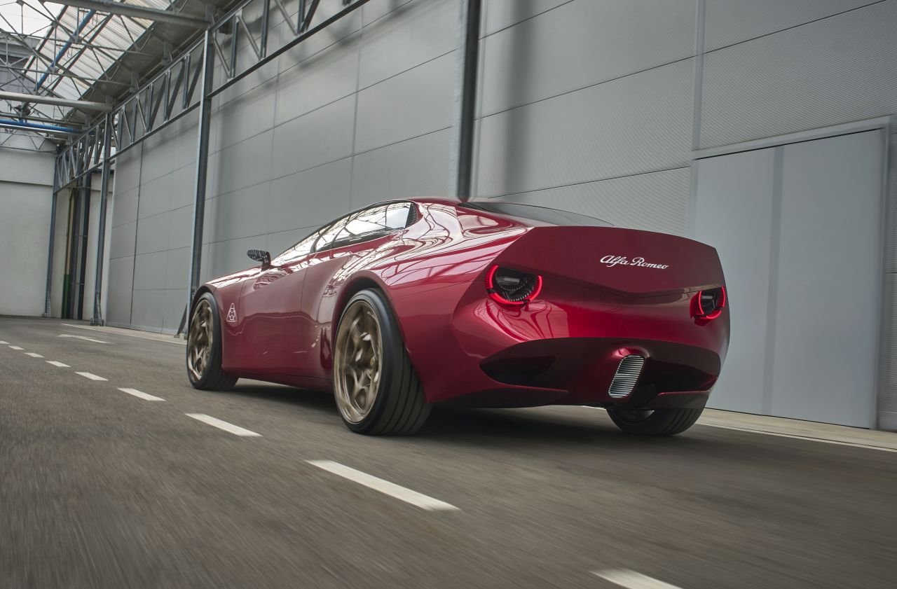alfa-romeo-cuorerosso