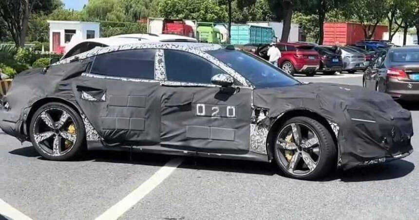 alleged-Xiaomi SU9 LUX spy shot