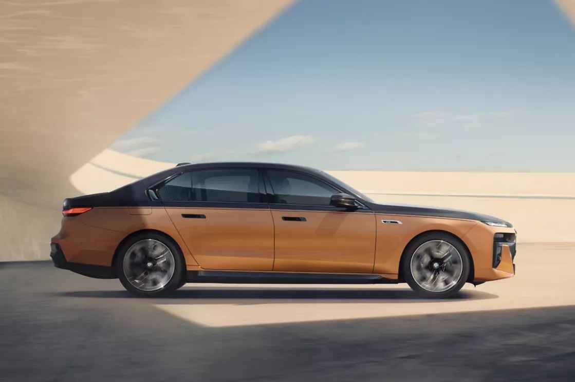 bmw i7 M70 xDrive