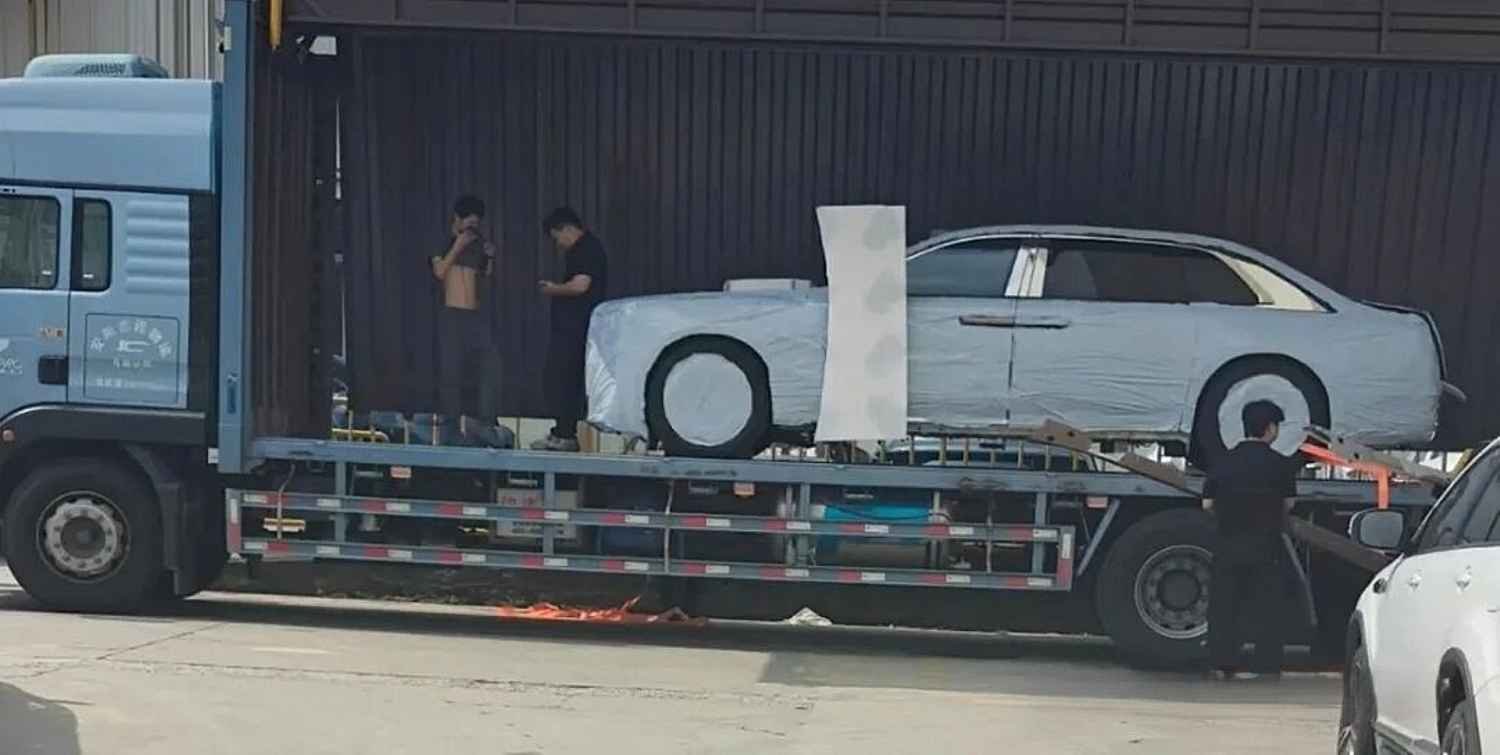 byd rolls-royce sedan