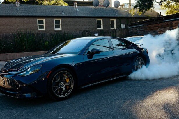 george russle-mercedes-amg-gt-4-door-coupe-burnout