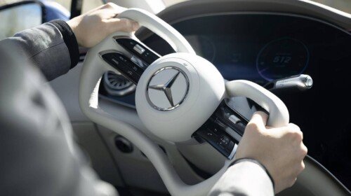 mercedes-yoke
