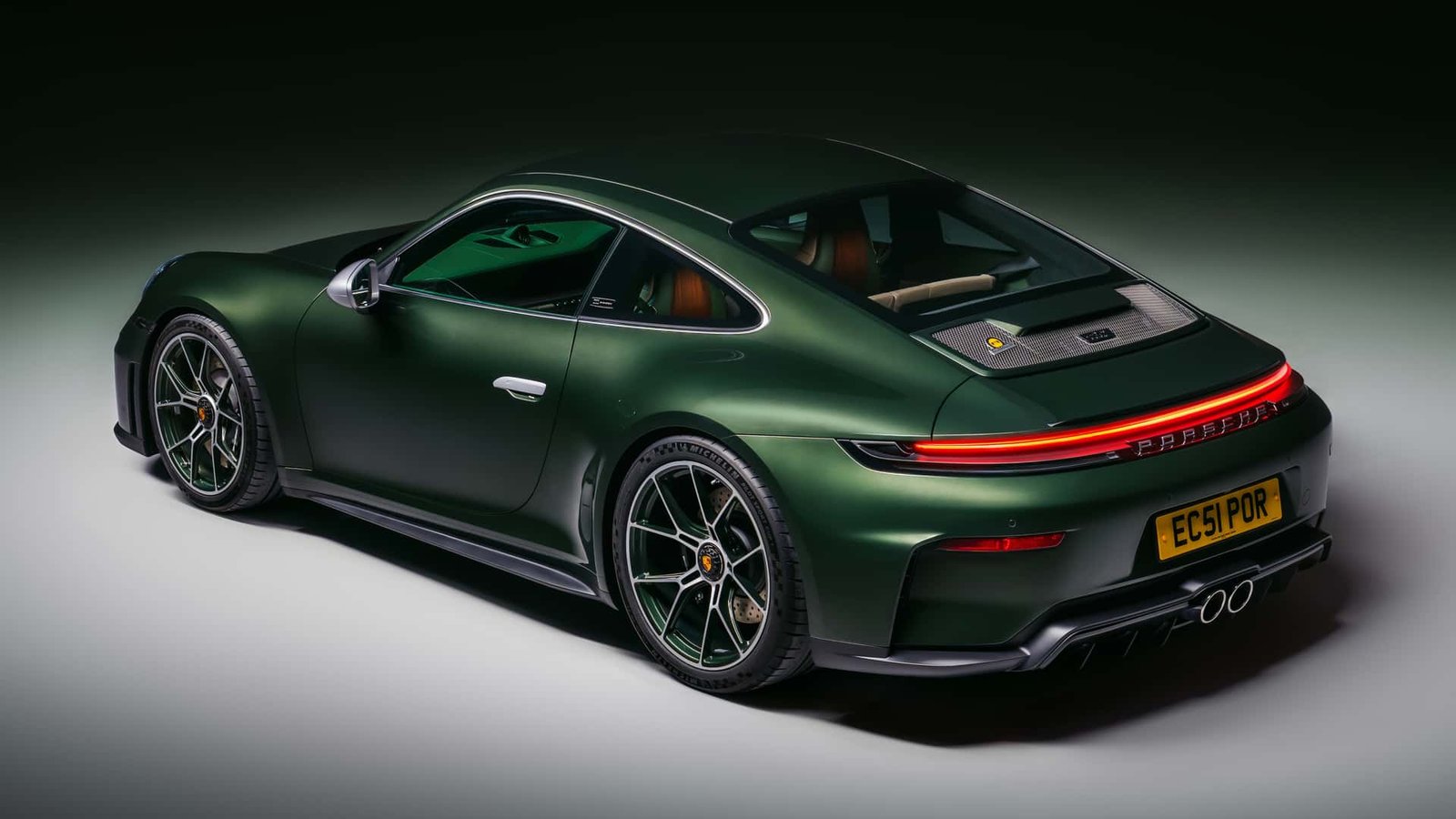 porsche-911-gt3-earls-court-51-edition-and-356-coupe (1)