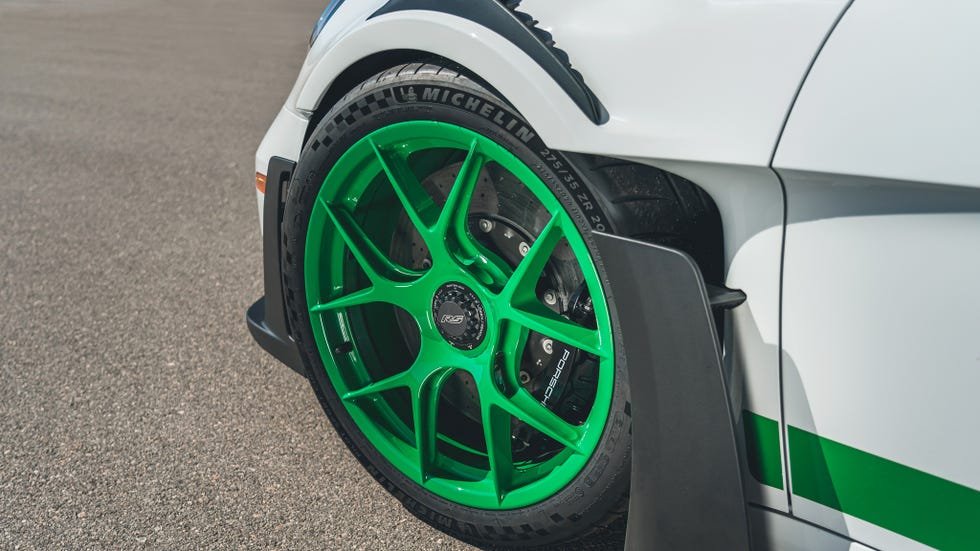 porsche 911 wheel