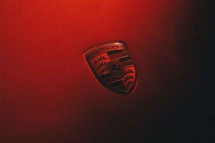 porsche mission s teaser-porsche logo