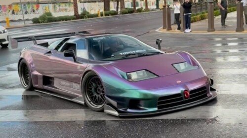 wide body Bugatti EB110